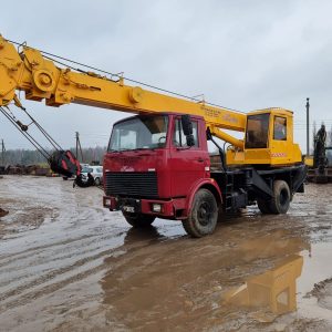 MAZ 5337