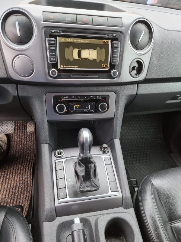 Volkswagen Amarok - Image 14