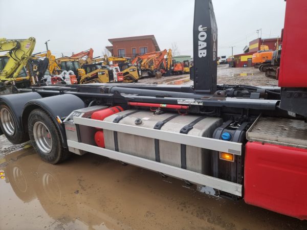 Scania R620 6×2 - Image 10