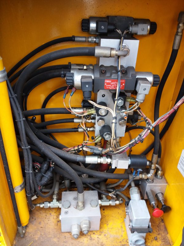 SKYJACK SJ8831 - Image 6