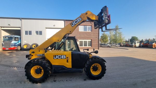 JCB 525-60 Hi-Viz - Image 4