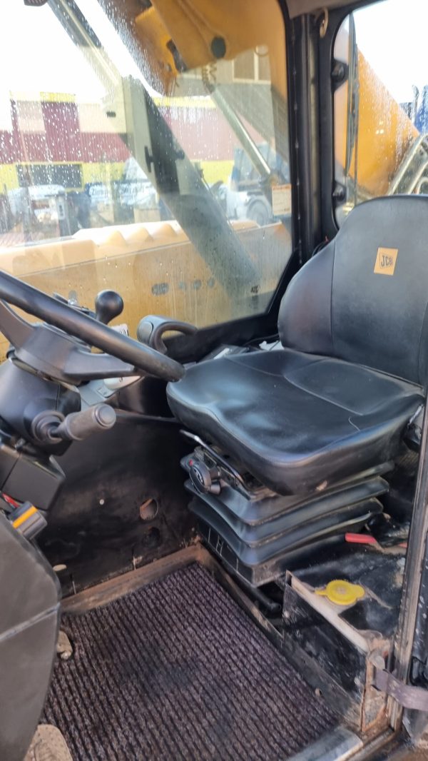JCB 525-60 Hi-Viz - Image 15