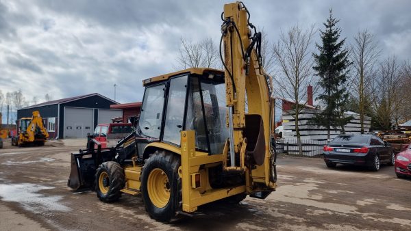 CAT 428c Turbo - Image 10