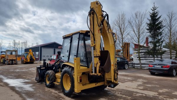 CAT 428c Turbo - Image 9