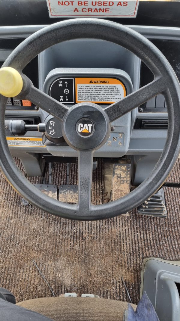 CAT 428c Turbo - Image 18
