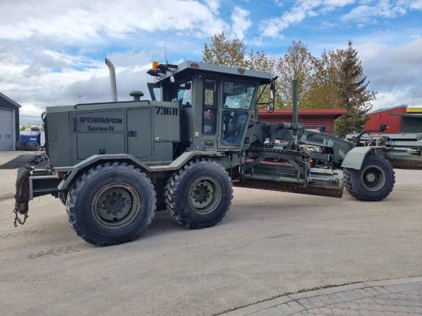 Champion 736A 6x6 MILITARY - Image 10