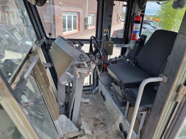 Champion 736A 6x6 MILITARY - Image 14