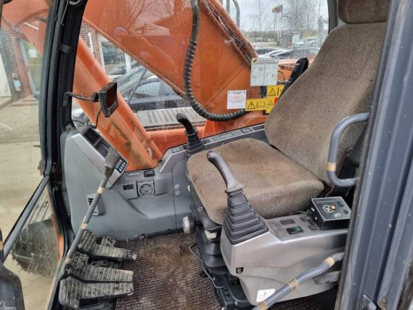 DOOSAN DX225 LC - Image 12
