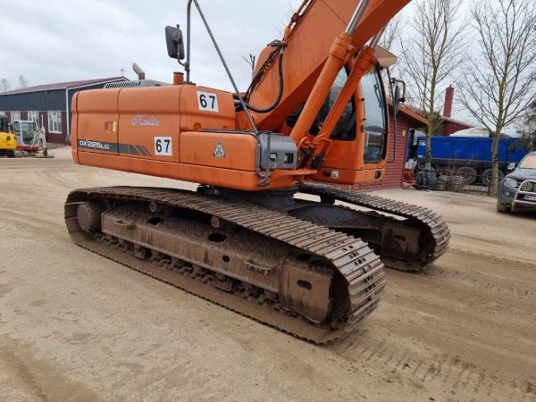 DOOSAN DX225 LC - Image 6