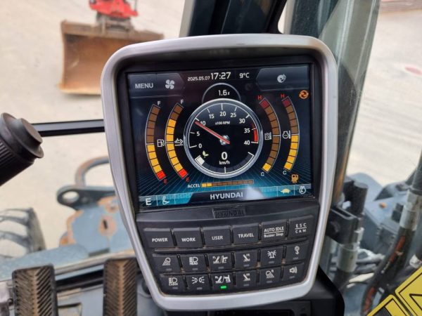 HYUNDAI HW140 - Image 15