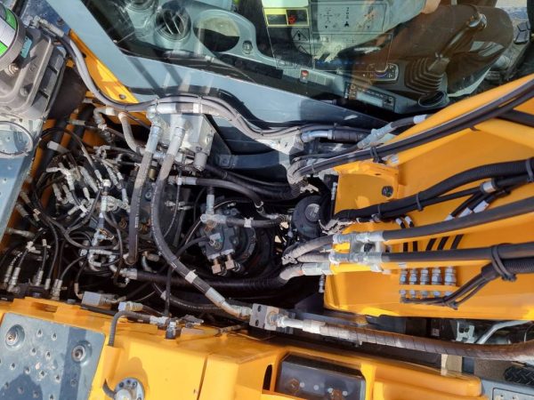 HYUNDAI HW140 - Image 18