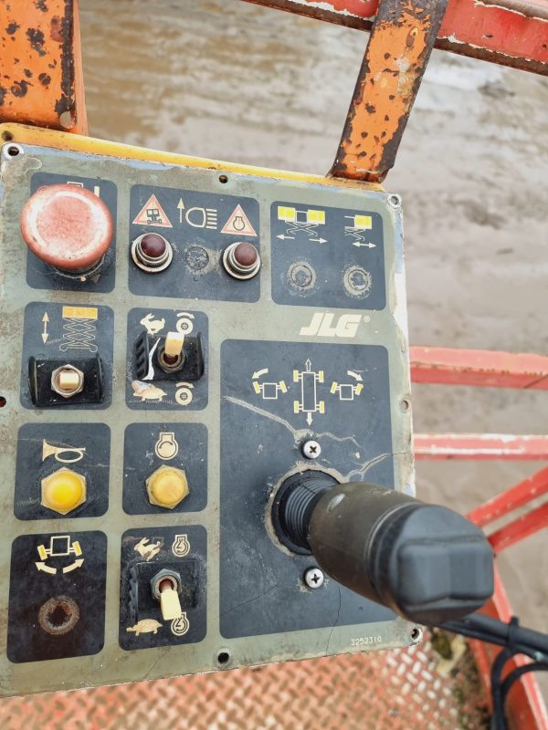 SKYJACK SJ8831 - Image 9