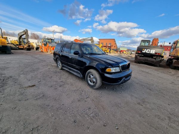 Lincoln Navigator - Image 4