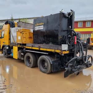Volvo FM12 6x2 Asphalt Sprayer