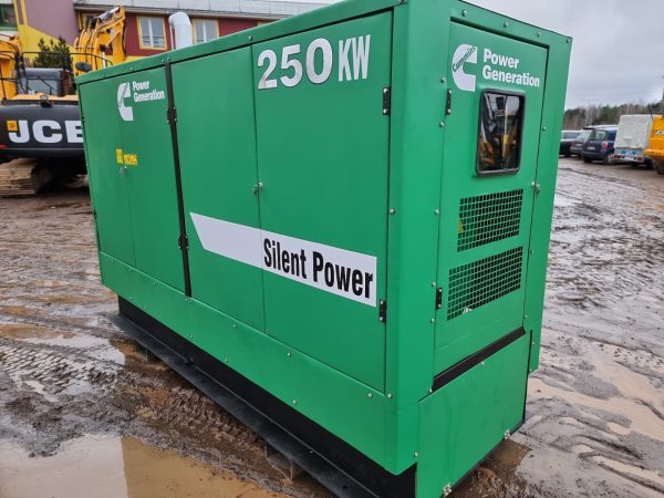 Cummins Electric Generator 250KW - Image 9
