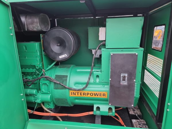 Cummins Electric Generator 250KW - Image 15