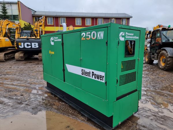 Cummins Electric Generator 250KW - Image 2