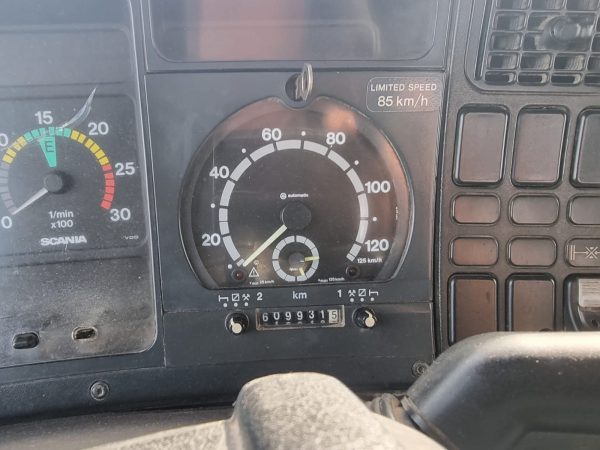 Scania 94L - Image 15