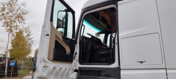 Mercedes-Benz Actros 1845 - Image 10