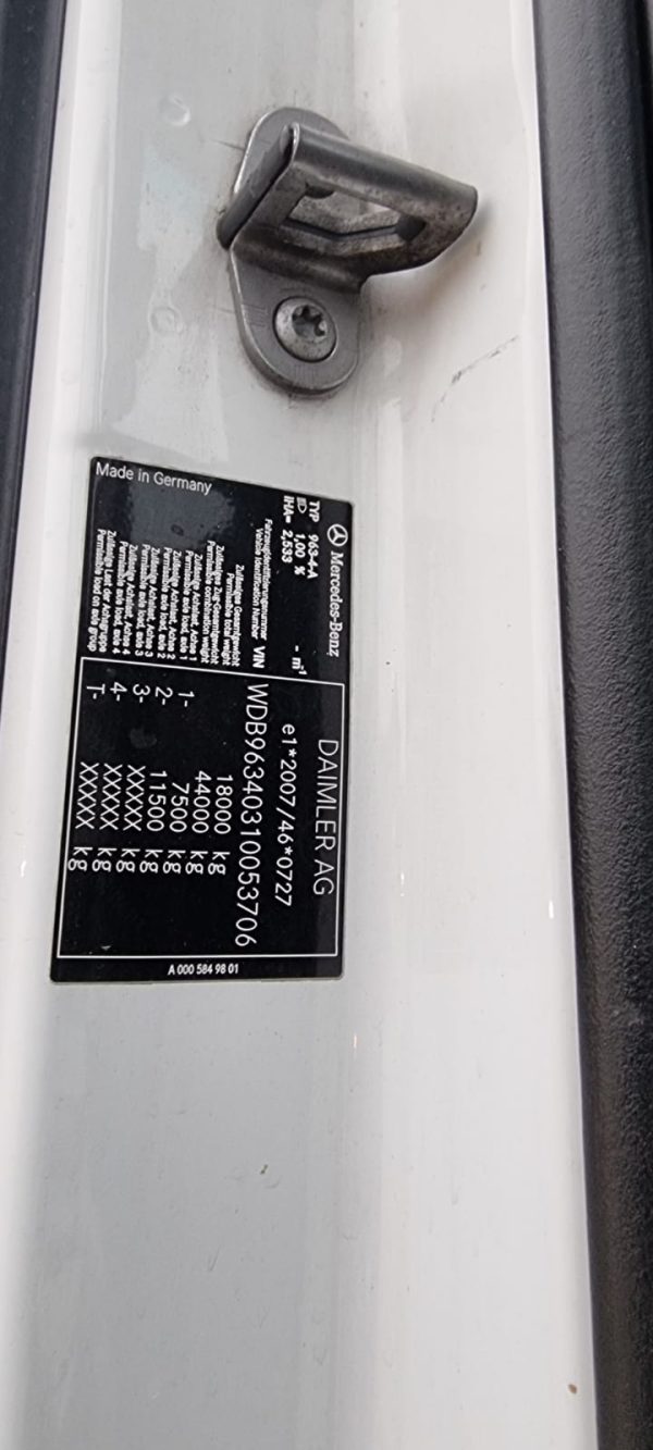 Mercedes-Benz Actros 1845 - Image 15