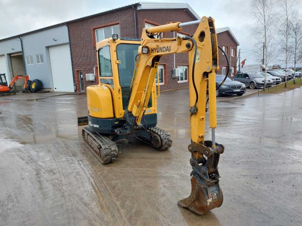 HYUNDAI R25Z – 9AK - Image 6