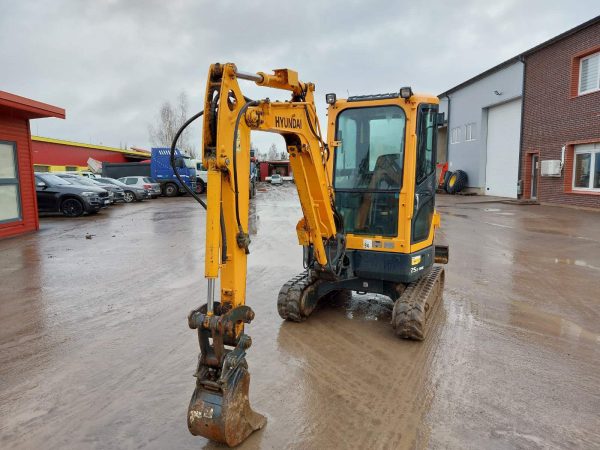 HYUNDAI R25Z – 9AK - Image 2
