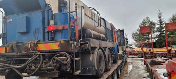 Kamaz Euro 3 Turbo Asphalt Sprayer - Image 9