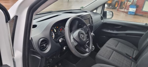 Mercedes-Benz Vito Tourer - Image 8