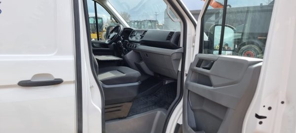 Volkswagen Crafter - Image 12