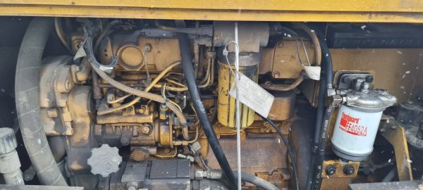 CAT AP 300D - Image 9