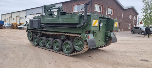 Alvis FV432 - Image 10