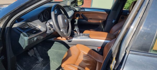 BMW X6 3.5D - Image 11