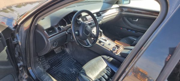 Audi A8 - Image 10