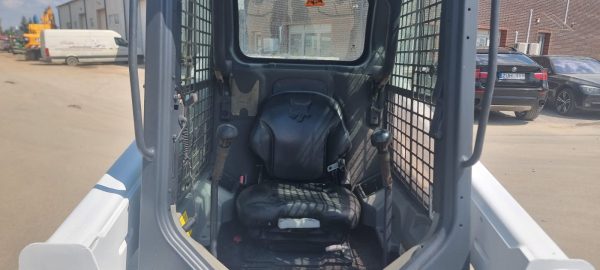 Bobcat S550 - Image 12