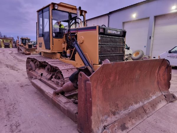 CAT B10