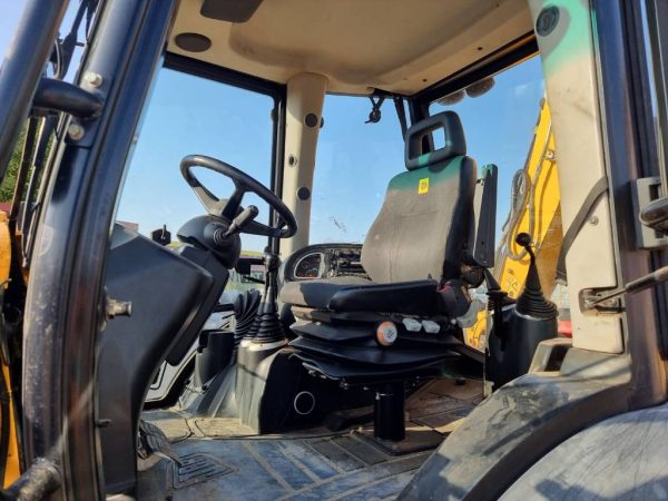 JCB 4CX - Image 14