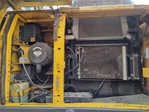 KOMATSU PC210 LC-10 Harvester - Image 15