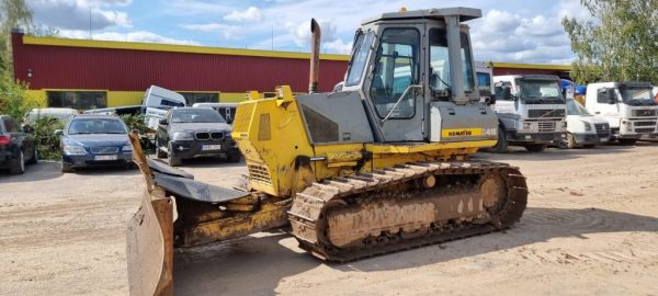 Komatsu D 41 E-6 - Image 4