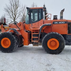 Doosan DL400