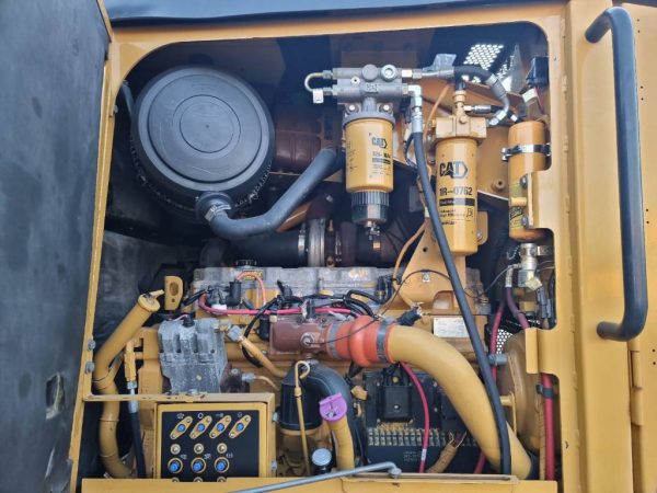 CAT 160 M - Image 18