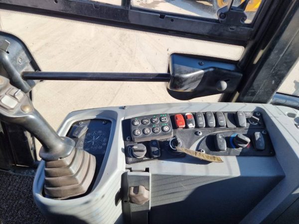 CAT 914 M - Image 12