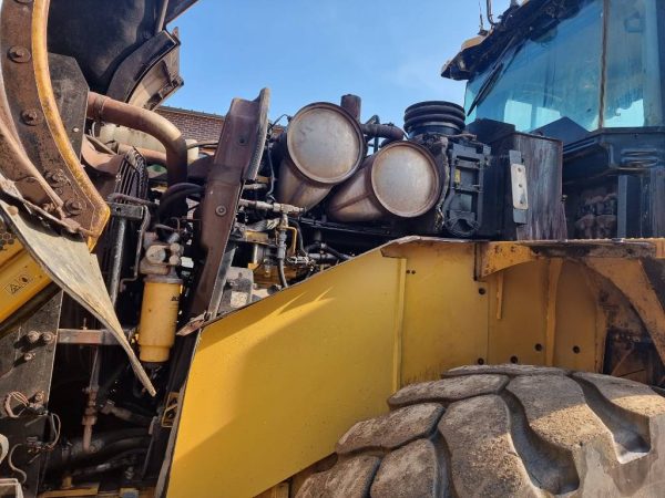 CAT 972 M - Image 17