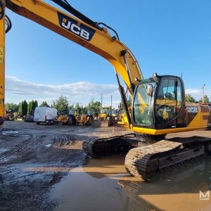 JCB JS 220LC