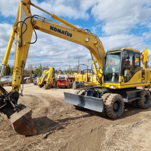 Komatsu PW130-7K