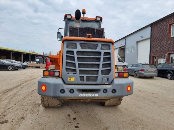 Doosan DL 200-3 - Image 10