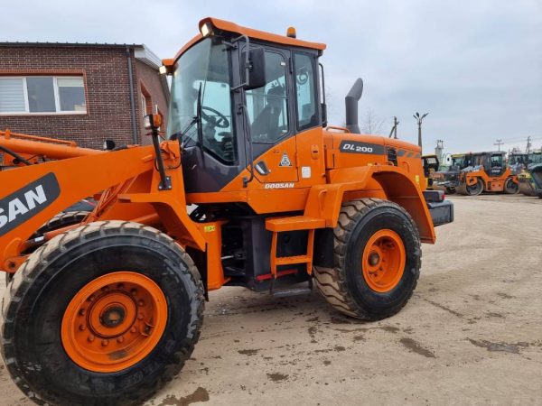 Doosan DL 200-3 - Image 8