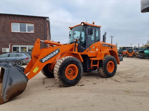Doosan DL 200-3 - Image 9