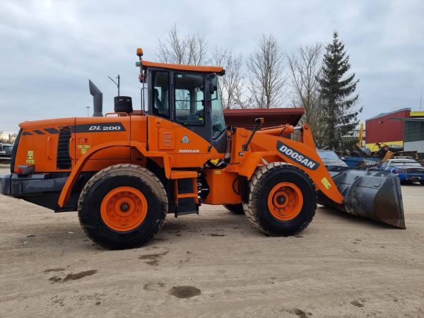 Doosan DL 200-3 - Image 10