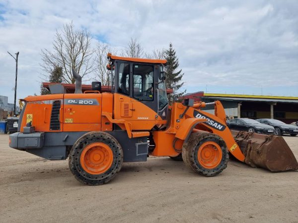 Doosan DL 200-3 - Image 8