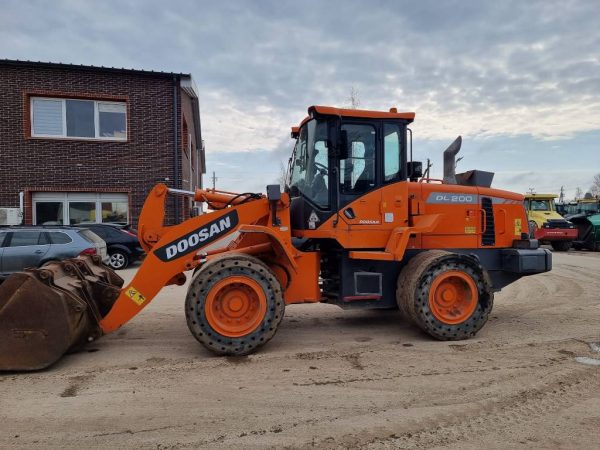 Doosan DL 200-3 - Image 6